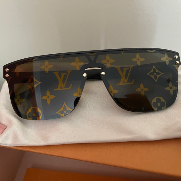 Authentic Louis Vuitton Satellite Z1085E sunglass, Luxury, Accessories on  Carousell